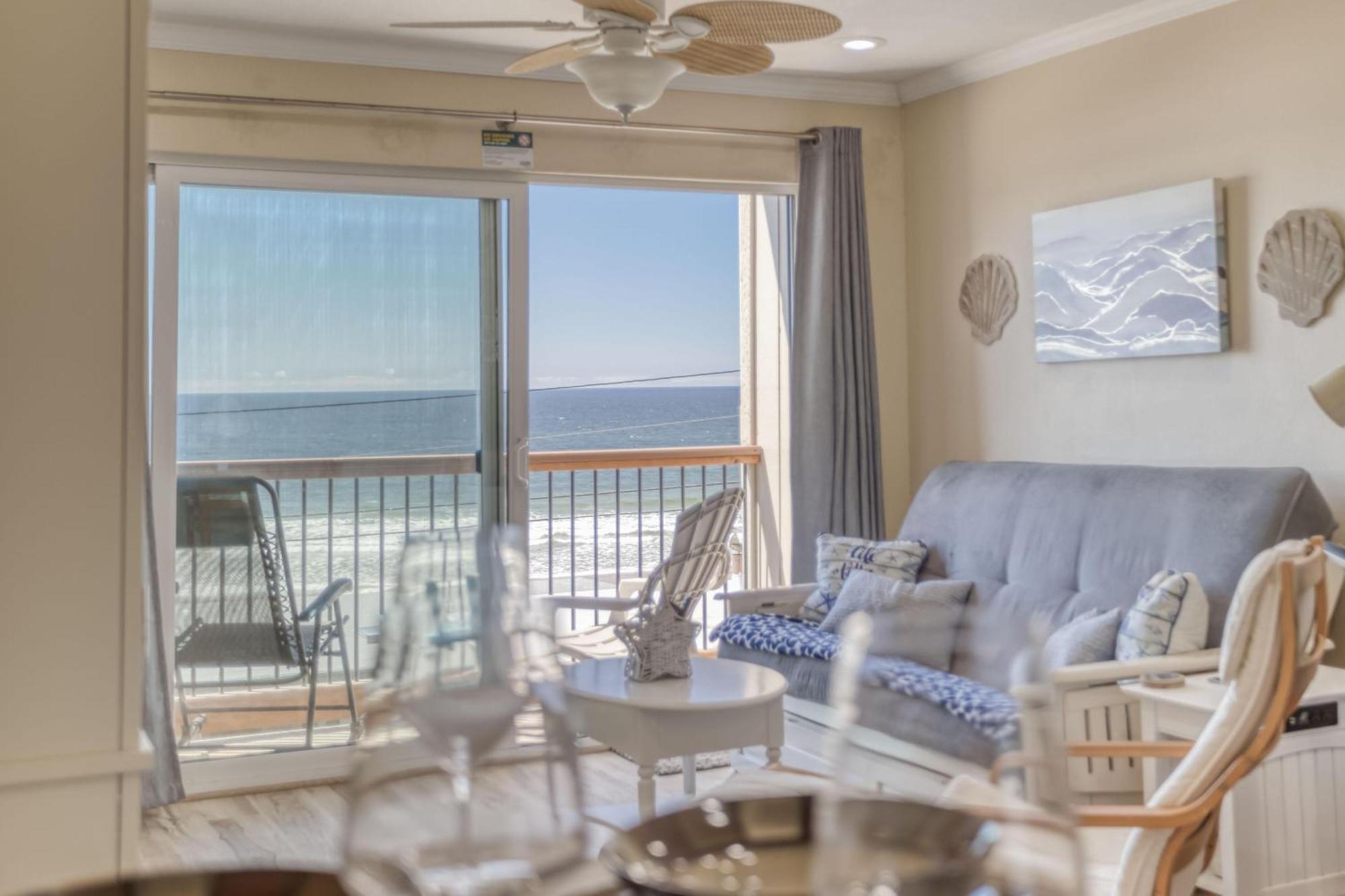 Seascape Suite Линкън Сити Екстериор снимка
